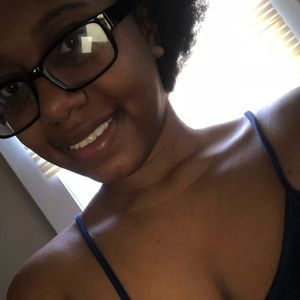 Meet your Posher, Shaleah